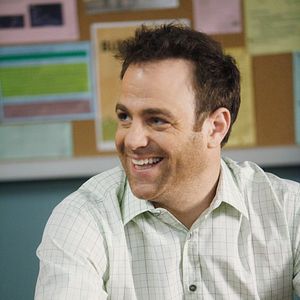 Fotoğraf Paul Adelstein