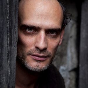 Fotoğraf The Pillars of the Earth