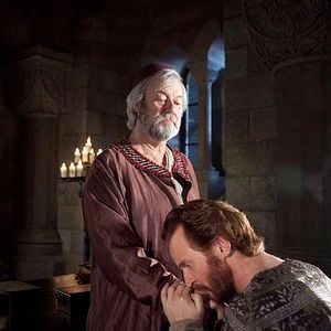 Fotoğraf The Pillars of the Earth