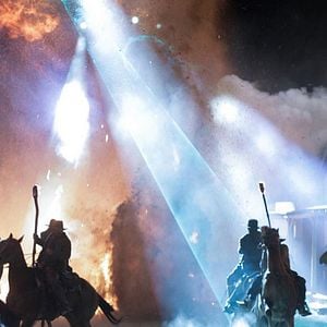 Fotoğraf Kovboylar ve Uzaylılar