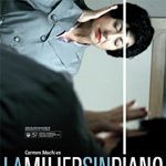 Fotoğraf Piyanosu Olmayan Kadın