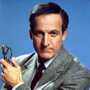 Fotoğraf Daniel J. Travanti