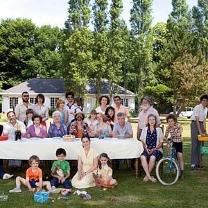 Fotoğraf Gökten Bir Uydu Düştü