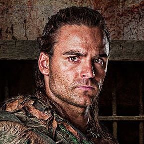 Fotoğraf Dustin Clare