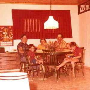 Fotoğraf Taçsız Kraliçe