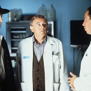 Fotoğraf Warren Frost