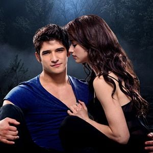 Fotoğraf Crystal Reed