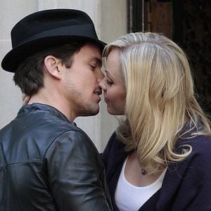 Fotoğraf White Collar