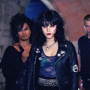 Fotoğraf Güle Güle Sarışın