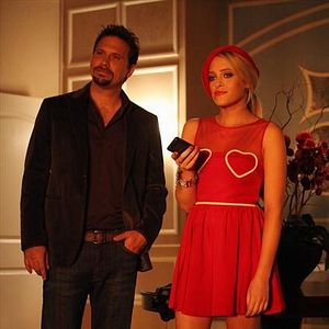 Fotoğraf Suburgatory