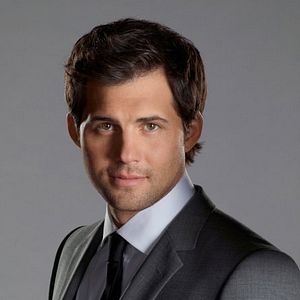 Fotoğraf Kristoffer Polaha