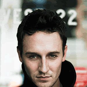 Fotoğraf Josh Stewart