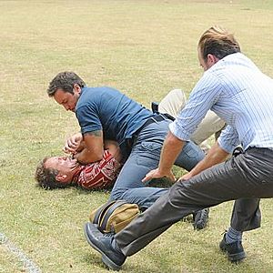 Fotoğraf Alex O'Loughlin