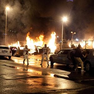 Fotoğraf Liseli Polisler