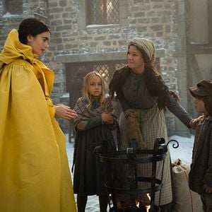 Fotoğraf Pamuk Prenses'in Maceraları: Ayna Ayna Söyle Bana