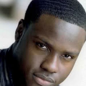 Fotoğraf Dayo Okeniyi