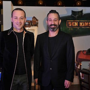 Fotoğraf Sen Kimsin?