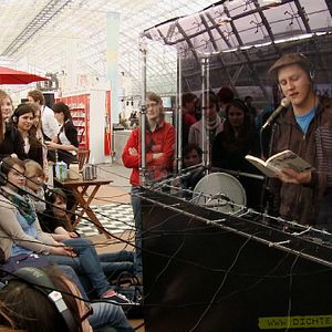 Fotoğraf Dichter und Kämpfer