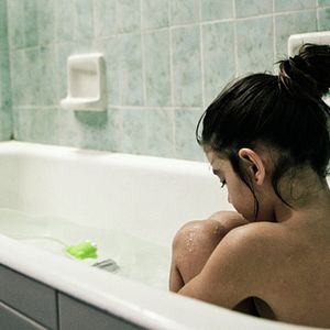 Fotoğraf Lanetli Kız