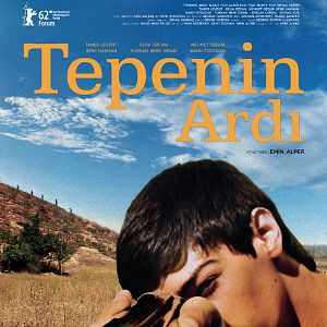 Fotoğraf Tepenin Ardı