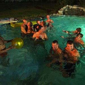 Fotoğraf Eating Out: The Open Weekend