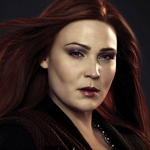 Fotoğraf Alacakaranlık Efsanesi : Şafak Vakti Bölüm 2