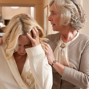 Fotoğraf Uzun Boylu Esmer Adam