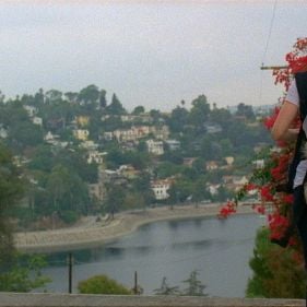 Fotoğraf Life Happens