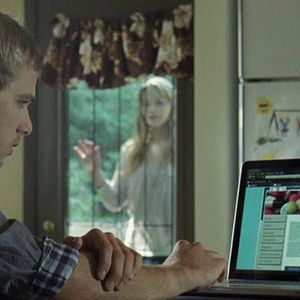 Fotoğraf House at the End of the Street