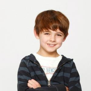 Fotoğraf Max Charles