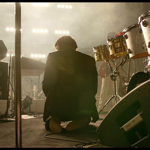 Fotoğraf Shut Up And Play The Hits