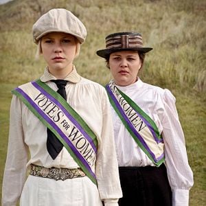 Fotoğraf Parade's End