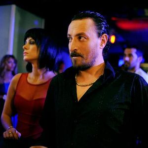 Fotoğraf Ağır Roman