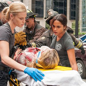 Fotoğraf Monica Raymund