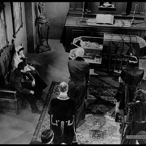 Fotoğraf Usher’ların Evi