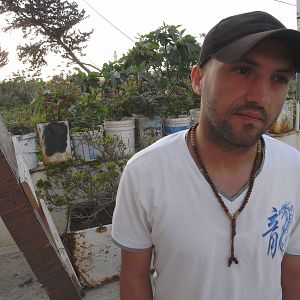 Fotoğraf Dünya Bizim Değil