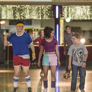 Fotoğraf Hayley Orrantia