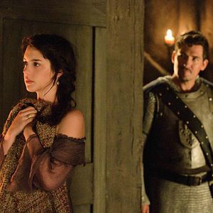 Fotoğraf Adelaide Kane