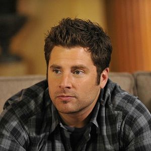 Fotoğraf James Roday Rodriguez