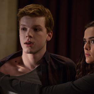 Fotoğraf Zoey Deutch