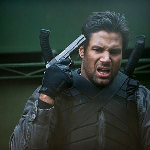 Fotoğraf Manu Bennett