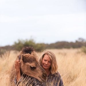 Fotoğraf Mia Wasikowska