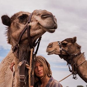 Fotoğraf Mia Wasikowska