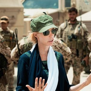 Fotoğraf İki Dünya Arasında