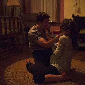 Fotoğraf Zach Gilford