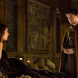 Fotoğraf Caitlin Stasey