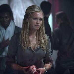 Fotoğraf Eliza Taylor