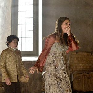 Fotoğraf Caitlin Stasey