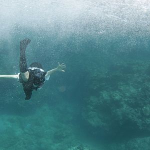 Fotoğraf Dingin Sular