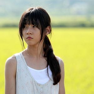 Fotoğraf A Girl at My Door